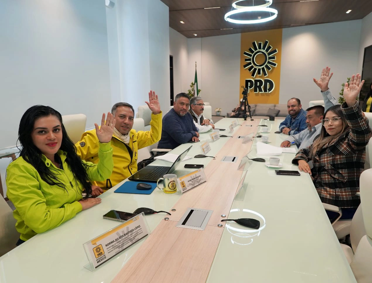 PRD Estado de México aprueba subsanaciones a documentos básicos tras observaciones del Instituto Electoral